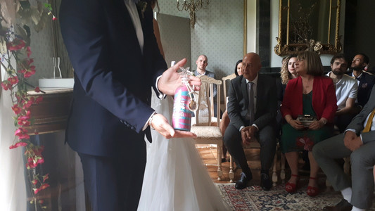 8306073_wedshoots.jpg