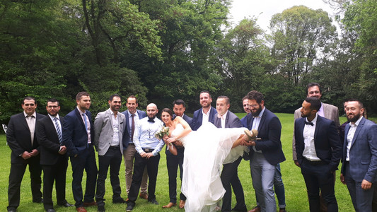 8307015_wedshoots.jpg
