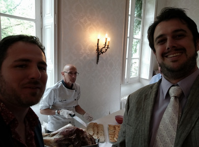 8308485_wedshoots.jpg