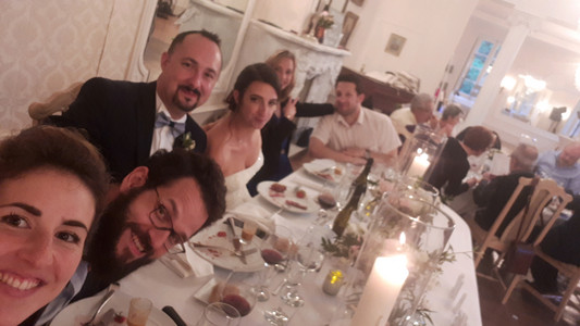 8318111_wedshoots.jpg