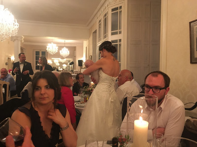 8318835_wedshoots.jpg