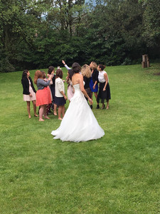 8367803_wedshoots.jpg