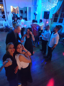 8397459_wedshoots.jpg