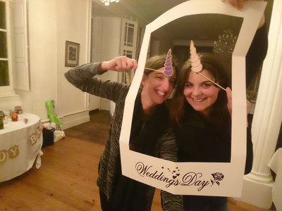 8397601_wedshoots.jpg