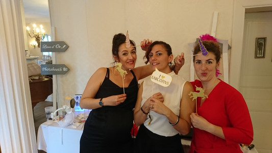 8397759_wedshoots.jpg