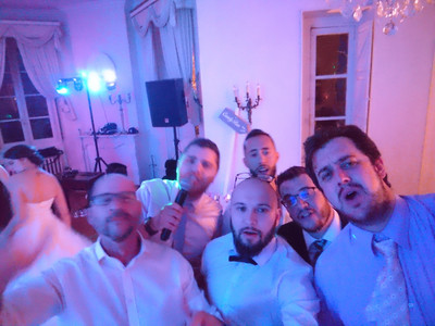 8397941_wedshoots.jpg