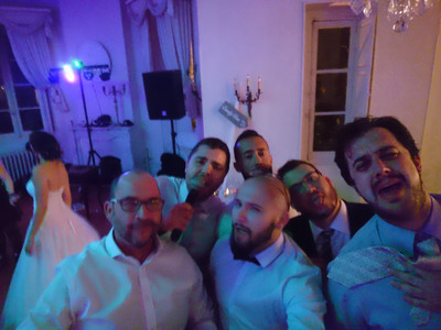 8397943_wedshoots.jpg