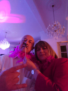 8398011_wedshoots.jpg