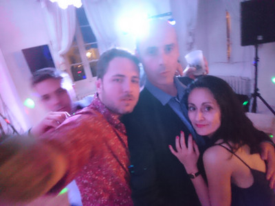 8398093_wedshoots.jpg
