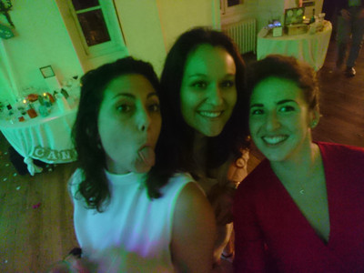 8398107_wedshoots.jpg