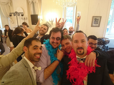 8398493_wedshoots.jpg