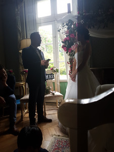 8420849_wedshoots.jpg