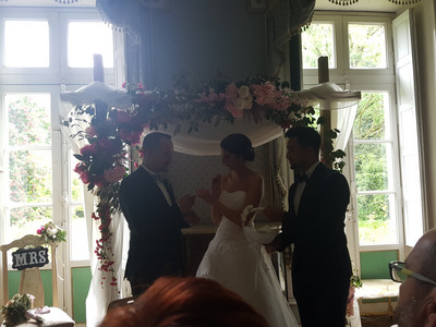 8420863_wedshoots.jpg