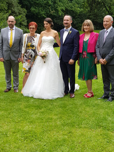 8427773_wedshoots.jpg
