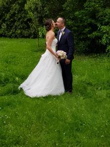 8427859_wedshoots.jpg