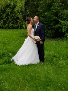 8427863_wedshoots.jpg